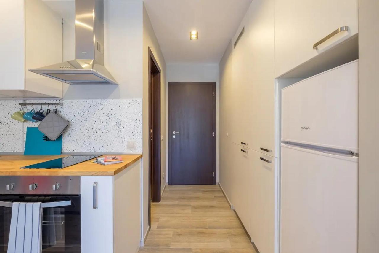 Quiet & Airy Modern Apt. Top Centre Free Parking Sofia Exterior foto